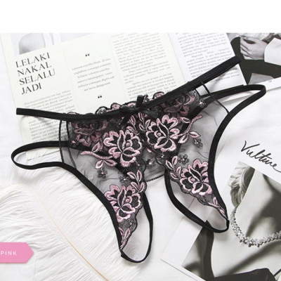 Quần lót nữ ren xẻ đáy cực sexy nóng bỏng