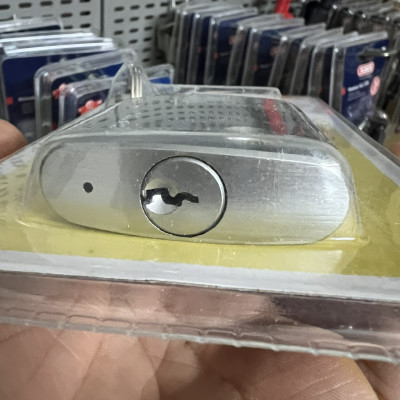 Ổ khóa Yale Y120/50/127/1 chìa răng cưa, màu bạc