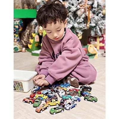 Hộp  30 xe  ô tô  đồ chơi , nhỏ nhắn xinh xắn , đa dạng nhiều màu 