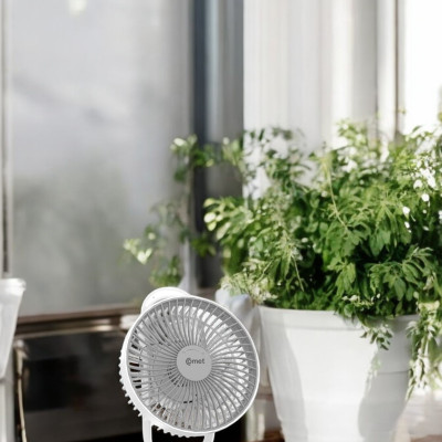 Quạt Sạc Tích Điện COMET CRF1606 treo tường, để bàn siêu tiện lợi Hàng Chính Hãng 