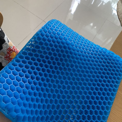 Đệm Ngồi 3D Silicon 2 Lớp Tổ Ong Lót Ghế Thoáng Khí Chống Đau Mỏi Lưng miDoctor