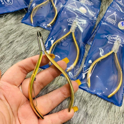 Kìm Ngọc Nhặt Da Bạc D04, Siêu Bén, Inox 304 Không Gỉ, Đầu Bán Nguyệt, Dễ Vô Khoé Nhặt Da, Làm Nail Bền Và Dễ Vệ Sinh Chà Gót Chân