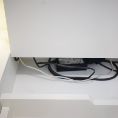 RIGG , Bàn trang điểm, bàn làm việc, bàn học gỗ. Chính hãng VAV