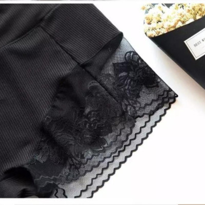 COMBO 2 QUẦN MẶC VÁY REN ĐÙI CAO CẤP 181