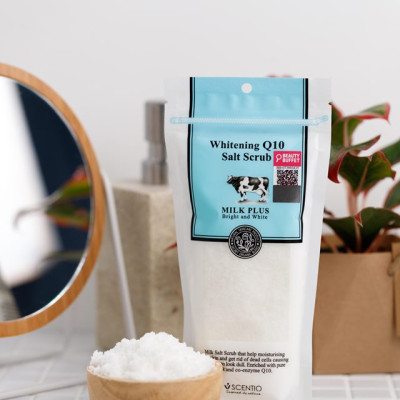 Muối Tẩy Tế Bào Chết Beauty Buffet Scentio Milk Plus 300g