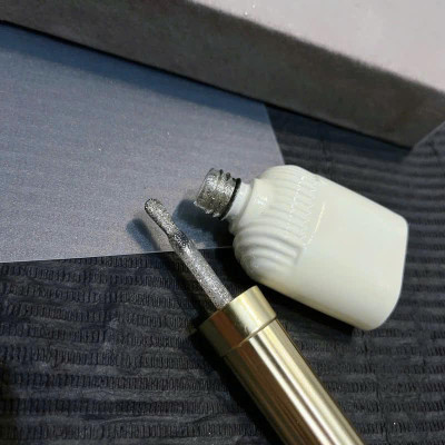 Sơn Gel Nhũ Đài Milan Siêu Sáng Làm Nail, Màu Bạc 02 Lấp Lánh Chai 15ml Cho Móng Lộng Lẫy, Bền Màu, Dễ Sử Dụng