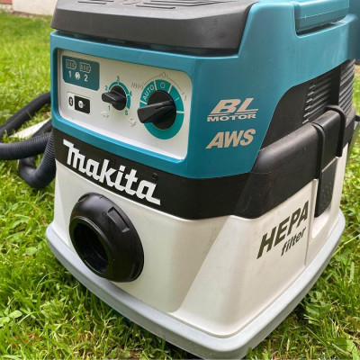 MÁY HÚT BỤI DÙNG PIN (HEPA/AWS/BL)(18VX2) ( 9.8 KPA) 90W MAKITA DVC864LZX (KHÔNG KÈM PIN VÀ SẠC) - HÀNG CHÍNH HÃNG