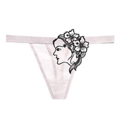 Quần lót dây lọt khe cám dỗ và siêu dễ thương