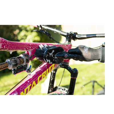 Bàn Chải Mềm Chùi Rửa cho Xe đạp, Xe máy và Ô tô Muc Off Soft Washing Brush