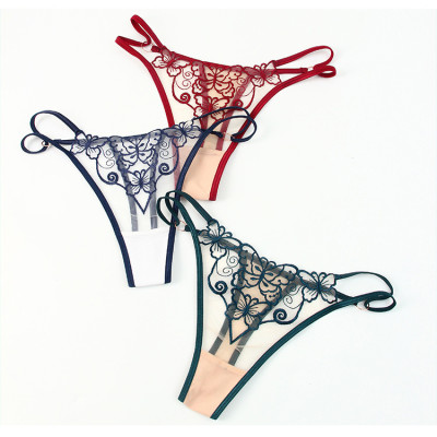 Quần lót ren lọt khe nữ athena