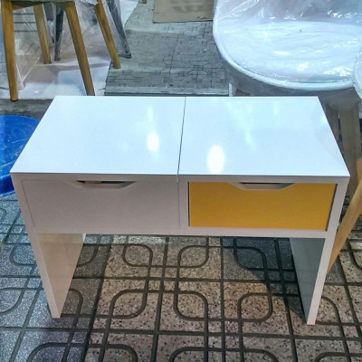 Bàn trang điểm thông minh gương gập dành cho những cô nàng bận rộn ( mẫu bệt)