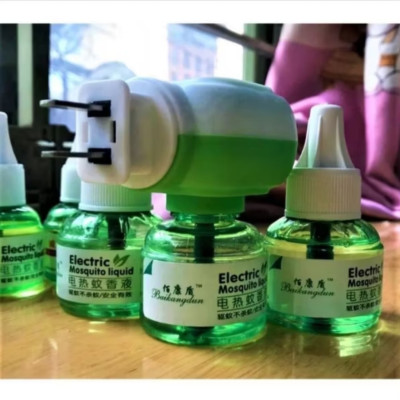 MÁY XÔNG TINH DẦU ĐUỔI MUỖI TẶNG KÈM LỌ TINH DẦU THẢO MỘC CAO CẤP