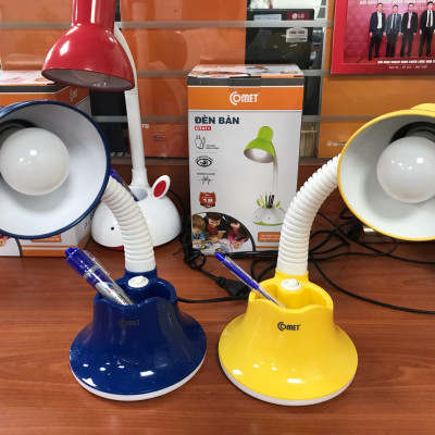 Đèn Bàn Comet CT413