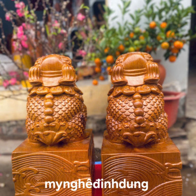 Cặp nghê phong thủy cầu tài lộc bằng gỗ bách xanh thơm nức cao 23x12x12cm