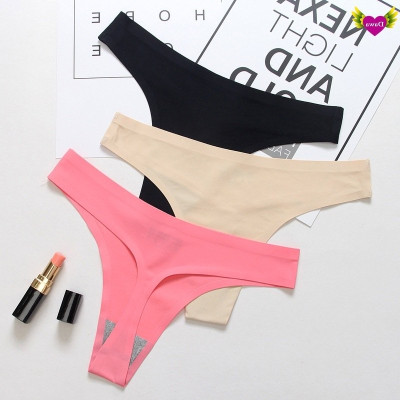 Quần lọt khe không đường may gợi cảm quyến rũ