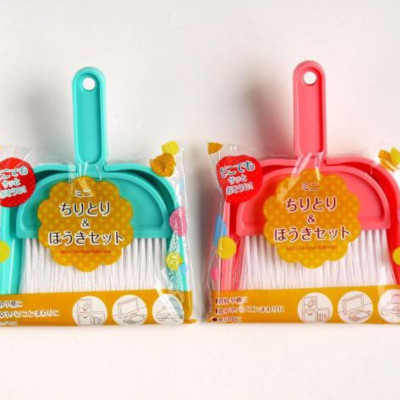 Đồ Hốt Rác Kèm Chổi Nhỏ Echo Metal (20.5 x 16 x 2 cm) - Giao Màu Ngẫu Nhiên