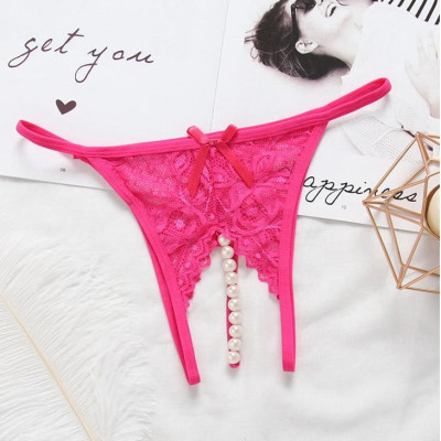 Quần lót lọt khe đính hạt ngọc ở đáy