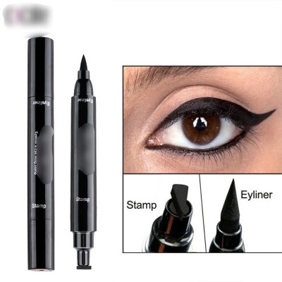 Sản phẩm dụng cụ  trang điểm cho mắt , bút kẻ mắt 2 đầu , đa năng giúp bạn gái luôn tự tin và tràn đầy năng lượng 