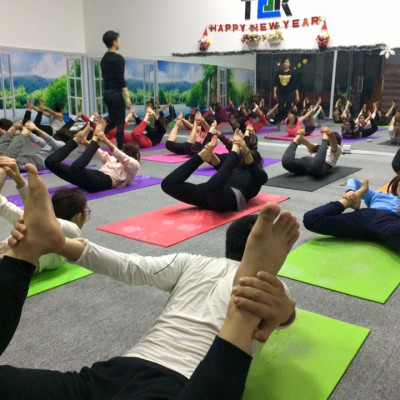 Thảm Tập YoGa miDoctor + Bao Thảm Tập Yoga + Dây Thảm Tập Yoga (Giao Màu Ngẫu Nhiên)