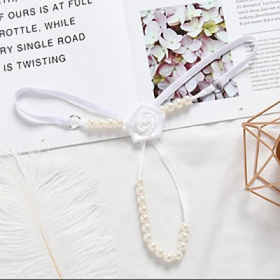 Quần chíp lọt khe đính hạt - Trắng