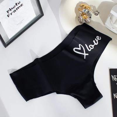 Combo 5 Quần Lót Nữ Su Trơn Nửa Mông Love 1089 – Seamless, Co Giãn 4 Chiều, Không Viền