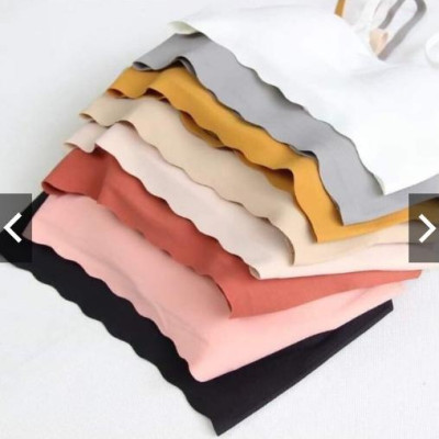 Combo 10 Quần Lót Nữ Vải Su Lượn Lưng Siêu Xịn Mềm Mịn 1033 - Giao Nhiều Màu, Chất Vải Trơn, Mát Lạnh, Ôm Sát Cơ Thể, Phù Hợp Với Nhiều Loại Trang Phục. 