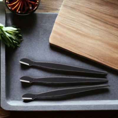 Dao Cạo Lông Mày Màu Đen Kai Groom 38531-HC1161 (Set 3 Cây)