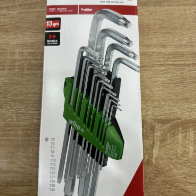 Bộ lục giác đầu sao torx 13 chi tiết Wiha 39105 (mã 39104 kèm hộp)