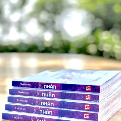 NHẪN - Bộ sách Cùng Hạnh Phúc, hành trình chuyển hóa nội tâm tích cực