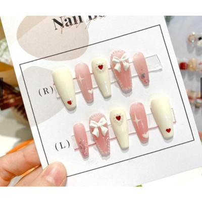 Băng Dính Đỏ 2 Mặt Tạo Fan Mi Volume, Độ Dính Cao, Đàn Hồi Tốt, Chịu Nhiệt Đến 150 Độ, Để Dán Mẫu Nail Cho Tiệm Làm Nail Nữ