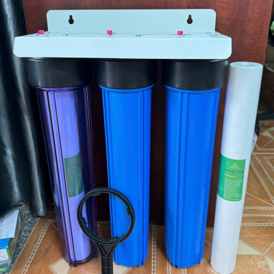 Bộ lọc nước sinh hoạt 3 cốc 20inch (gồm cốc +tay vặn+lõi 1,2,3 +pat treo), màu cốc tùy đợt/ lọc đầu nguồn