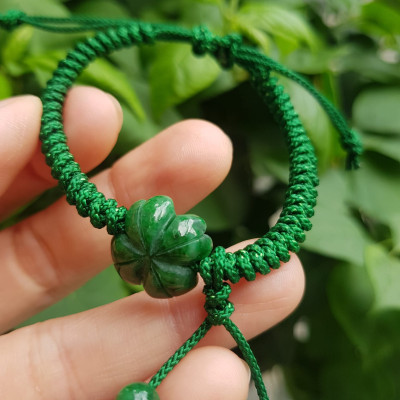 Vòng Đeo Tay Nữ Kiểu Dây Xanh Cỏ 4 lá Xanh mới lạ đẹp lắm à nha Chất liệu đá cẩm thạch xanh lá cỏ thắt dây kiểu xanh xanh rẻ đẹp lắm à nhen Nữ mệnh Mộc Hỏa Thủy đeo tay may mắn tăng đưa rút chỉnh theo tay lớn nhỏ được hết đẹp lắm à nha