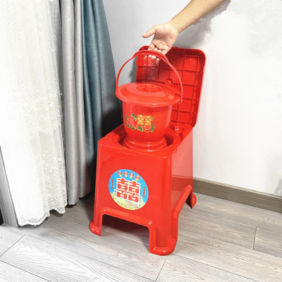 Bồn Cầu Di Động Trong Nhà Chất Liệu Nhựa PP Chân Đế Chống Trơn Trượt VANDO