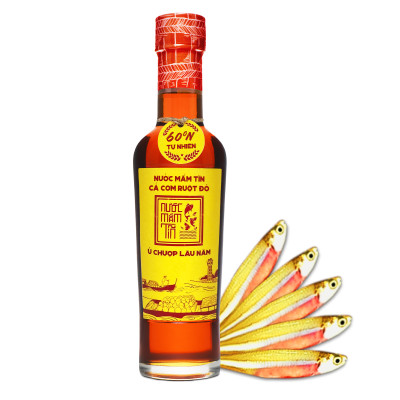 (Combo 02 chai) Nước Mắm Tĩn Cá Cơm Ruột Đỏ Độ Đạm 60N Tự Nhiên Chai Thuỷ Tinh 250ml Nước Mắm Rin Nguyên Chất Truyền Thống Sạch Nước Mắm Nhỉ Từ Thùng Lều Gỗ Cốt Nhĩ Đặc Biệt Cá Cơm Vàng Ruột Đỏ Muối Tinh Khiết, Sánh Đặc Thịt Cá, Không Chất Bảo Quản