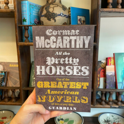 Sách - All the Pretty Horses by Cormac McCarthy_Tiểu Thuyết Tiếng Anh_Fiction/English