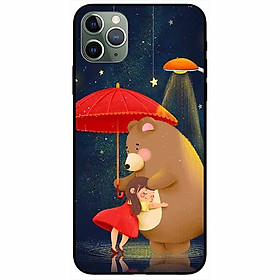 Ốp lưng dành cho Iphone 11 Pro mẫu Được Ôm Gấu
