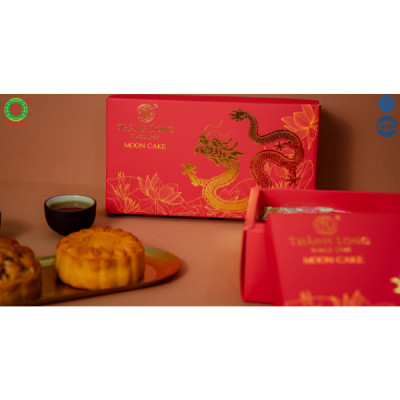 Hộp Bánh Trung Thu 2 bánh 1 trứng 150g - Combo Super A1 - Thành Long (300g) - VIỆT NAM