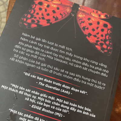 KẺ NHẮC TUỒNG – Donato Carrisi – Hoàng Anh dịch – NXB Phụ Nữ Việt Nam (bìa mềm)