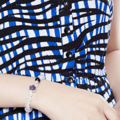 Vòng Tay Thạch Anh Ưu Linh Trắng 8mm Mix Hoa Mẫu Đơn Ngọc Quý Gemstones VT138