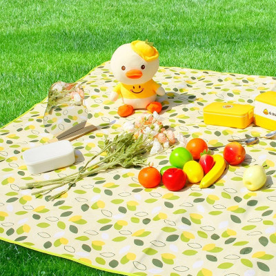 Tấm Trải Du Lịch Cách Nhiệt Chống Thấm Nước Thảm Dã Ngoại Gấp Gọn Nhẹ 150 x 180cm - Du Lịch Đi Biển, Bạt Trải Lót Sàn Picnic Thể Thao Dã Ngoại Cắm Trại Thiết Kế Tiện Lợi Cao Cấp Mang Đi