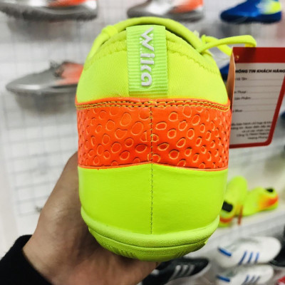 Giày bóng đá thể thao phủi chính hãng wWika Flash Xanh Chuối