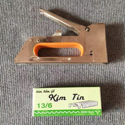 Máy bản đinh ghim cầm tay tặng kèm hộp 200 ghim