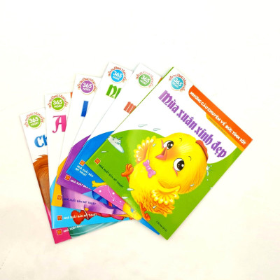 Những Câu Chuyện Về Đức Tính Tốt - 365 Ngày Nuôi Dưỡng Tâm Hồn (Túi 6 Cuốn)