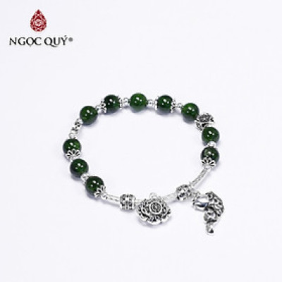 Vòng tay đá Diopside phối charm cá chép treo size hạt 7mm mệnh hỏa, mộc - Ngọc Quý Gemstones