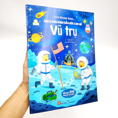 First Sticker Book - Sách Dán Hình Đầu Đời Cho Bé - Vũ Trụ