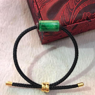 VÒNG TAY LU TRÚC XANH KIỂU ĐẬM BÓNG ĐẸP DÂY ĐEN MỚI CÓ KHOEN ĐẸP CHỈNH THEO TAY ĐƯỢC Ạ  CHẤT LIỆU 100% ĐÁ CẨM THẠCH THIÊN NHIÊN  NỮ MỆNH THỦY MỘC HỎA LÊN TAY RẤT XINH XẮN Ạ