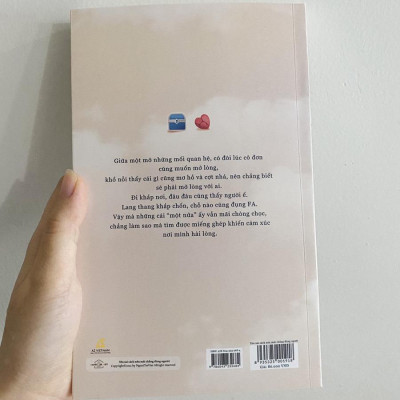 Cuốn sách: Yêu Sai Cách Nên Mãi Chẳng Đúng Người