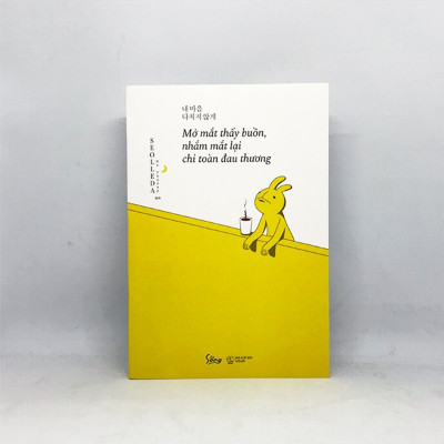 Combo Sách : Hoàng Hôn Màu Đỏ + Mở Mắt Thấy Buồn, Nhắm Mắt Lại Chỉ Toàn Đau Thương