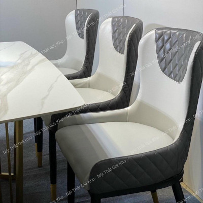 Bàn ăn mặt đá ceramic bóng chân 3 cạnh inox mạ vàng Titan kết hợp ghế Moon