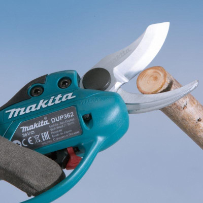 MÁY CẮT CÀNH DÙNG PIN (18VX2) 200W MAKITA DUP362ZN (KHÔNG KÈM PIN VÀ SẠC) - HÀNG CHÍNH HÃNG